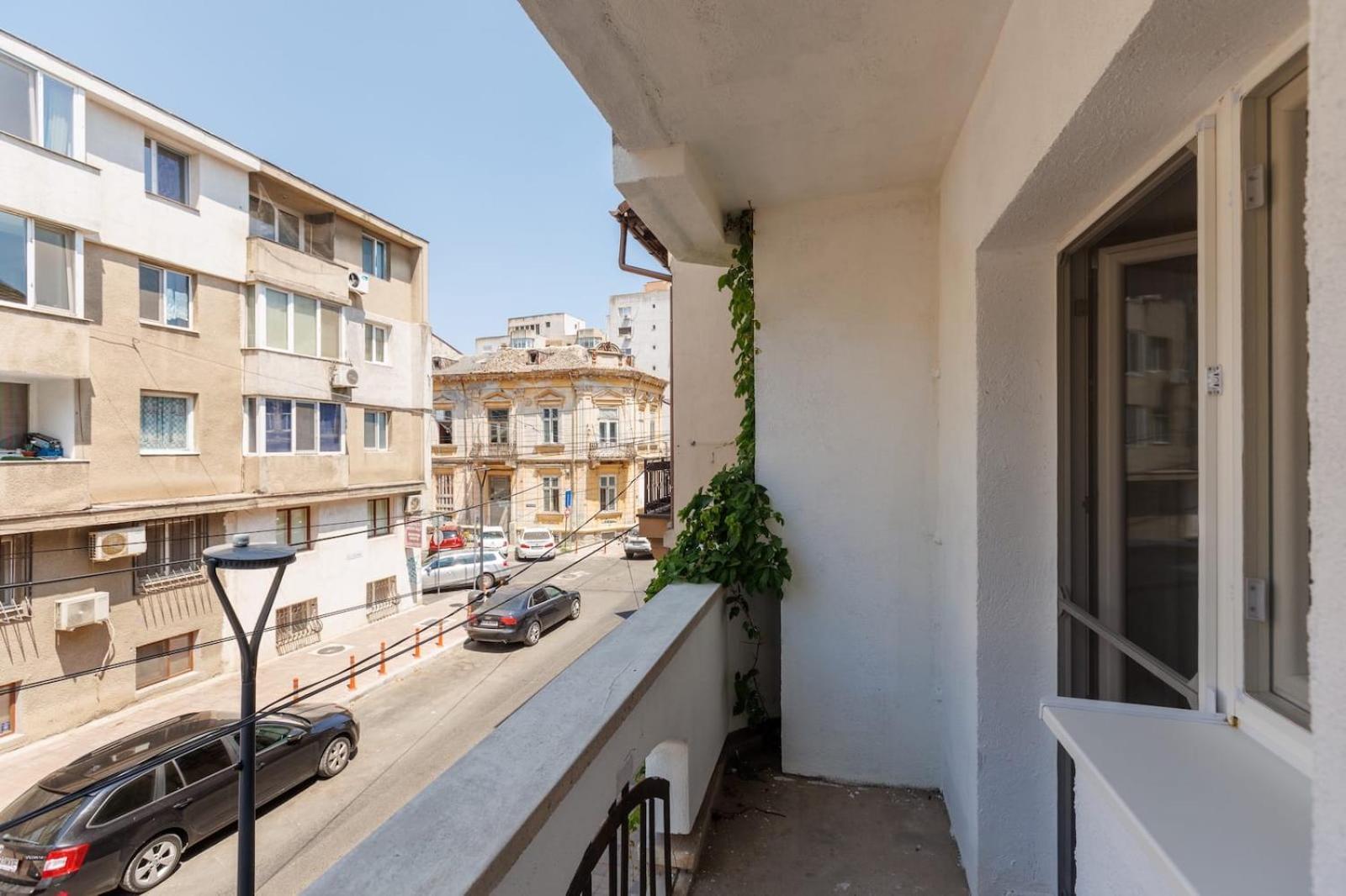 Downtown Breeze Apartment Constanta