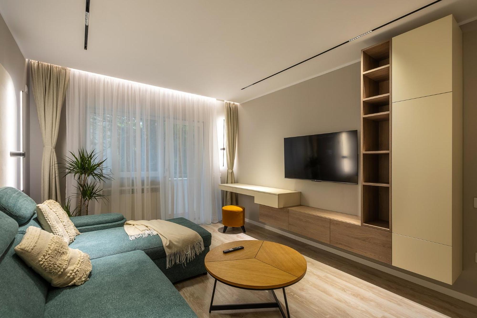 Downtown Breeze Apartment Constanta